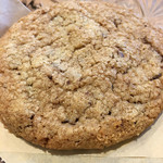アルベロ カフェ - 大きなチョコチップクッキー
