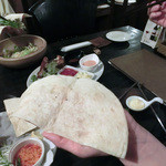 モンカジ - チキンケバブのトルティーヤ巻き（880円）