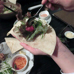 モンカジ - チキンケバブのトルティーヤ巻き（880円）