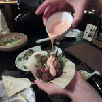 モンカジ - チキンケバブのトルティーヤ巻き（880円）