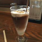 喫茶去かつて - 飛騨牛乳のカフェオレ