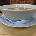 友愛亭 - 丼はノーマルタイプ