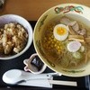 りんごの家 - 料理写真:りんごラーメンセット896円