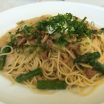 カフェラントマン - ベーコンとキャベツのパスタ♪