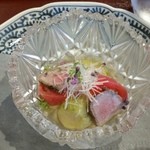 先付は、さっぱりとしていて暖かくなってきた季節にぴったり