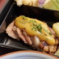 レストラン団欒 - 豚肉の味噌田楽は、上品な味わい