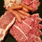 近江亭 - 肉の盛り合わせ