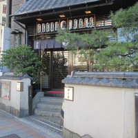 鰻割烹 伊豆栄 本店 - 