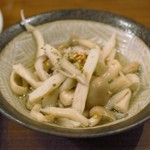 土と青 - お通し　380円