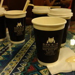 ZHANG SANFENG milktea shop - 猫のマークのカップ