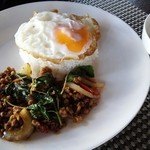 ピム サイアム - ガパオライス