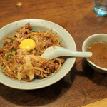 中国料理 西海 - 肉丼730円