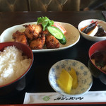 サンパール - 本日の日替わりは唐揚げでした。