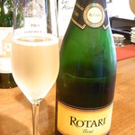 なかむら屋 - 伊　ロータリ・ブリュット　￥８００　シャンパン製法２４ヶ月熟成本格スプマンテ