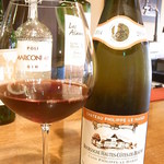 なかむら屋 - 仏　ブルゴーニュ・オーコートドヴォーヌ２０１４　￥１２００　樽の香りがしっかり　フレッシュな苺のニュアンス