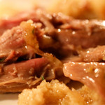 ファイ - 簡単にほぐれるほどやわらかい仔羊肉