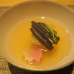 Kaneto - 煮物：春キャベツ・新馬鈴薯入りつくね・博多・蕨・桜麩