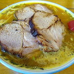 天狗ラーメン - みそカレーチャーシュー