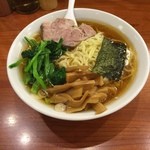 らぁめん 満来 - ここのラーメン旨〜い‼️久しぶりの本格醤油(^O^)／
      