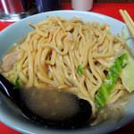 ラーメン二郎 - 2016年5月4日(水・祝)　ラーメン小(ニンニク)700円　完全天地返し