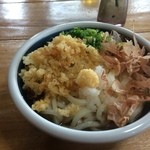 うどんYA - ぶっかけ/温/大(200円/100円)