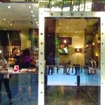 ジャンポール エヴァン 東京ミッドタウン店 - 入口