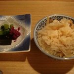 日本料理 伊勢門 - 松茸御飯、香の物