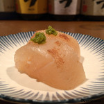 Sanchokuya Taka - 魚出汁で炊かれた大根を柚子胡椒とともに