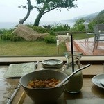 カフェ アース - 「モーニングセット」と景色