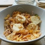 カフェ アース - 「モーニングセット」のオーガニックグラノーラ