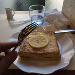 ワンモア - フレンチトースト（530円）