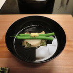 初茄子と鮑の椀物