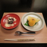 石葉 - 蓬餅の小豆がけ、グレープフルーツゼリーと枇杷