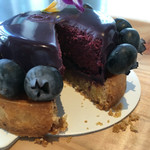 ザ マンダリン オリエンタル グルメショップ - ブルーベリータルト の断面2015/10/08