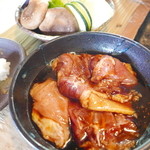 ろばたやき山ろく - 地鶏焼き（たれ）