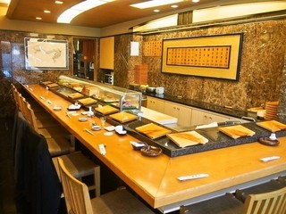 Fukusushi - 店内（カウンター席）