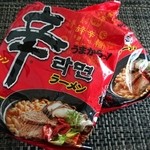 ジュピター 札幌オーロラタウン店 - 辛ラーメン(特売1つ93円)