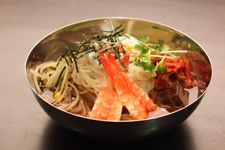 Yakiniku Man - 韓国冷麺　1000円