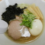 らーめんよつ葉 - 煮干しらーめん750円+味玉100円