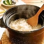 Freshly cooked clay pot rice [Koshihikari]