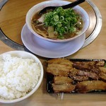 新立麺館 - 焼肉定食