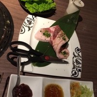 焼肉レストラン ロインズ 久茂地店 - あぐー豚バラ