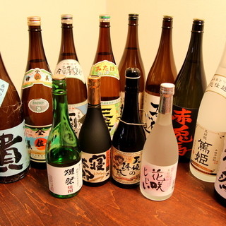 Enjoy our carefully selected sake!