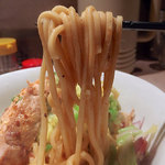 アジトイズム - 【イレギュラー】春キャベツ・脂 feat. ajitoのまぜそば 玉子なし ちょい辛Ver.（800円）