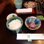 しゃぶ禅 和楽 - ご飯，菊のおひたし，香の物，きしめん