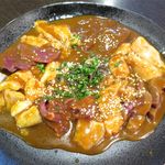 炭火焼肉 やまもと - ホルモン盛り合わせ（1,830円）