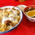 Tairiku - カツ丼　スープ