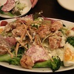 せたカフェキッチンぷらす - シーザーサラダL（880円）