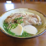 八重山ソーキそば 中（780円）