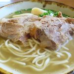 石垣島料理丸八 - ソーキのアップ